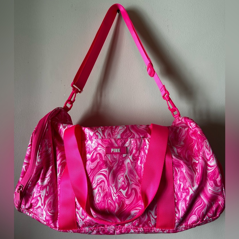 PINK/ Victoria secrets gym bag